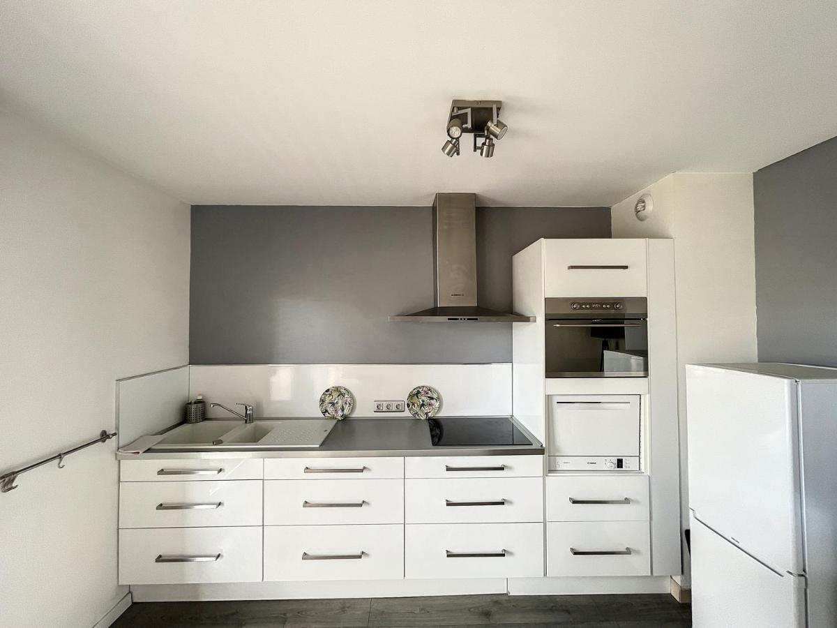 City & Cosy, Lyon Charcot- Wifi - Lave Linge - Balcon - Parking Exteriör bild