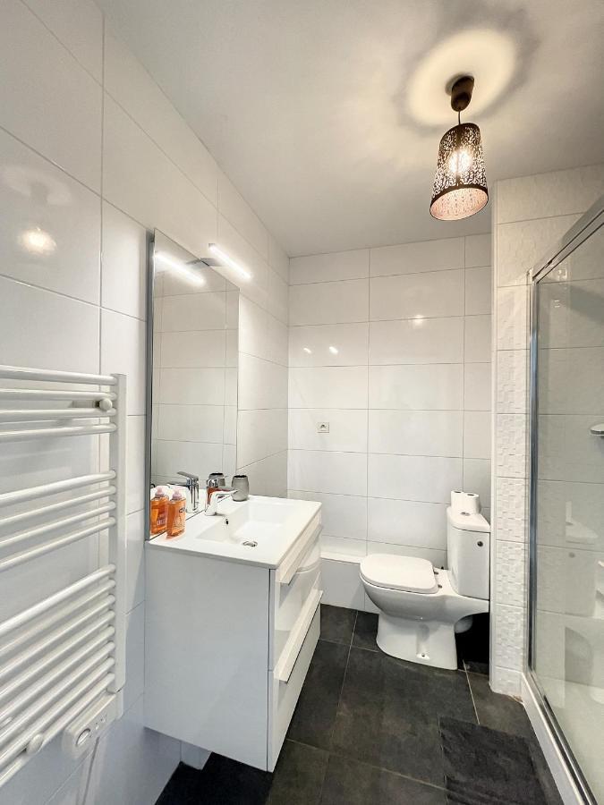 City & Cosy, Lyon Charcot- Wifi - Lave Linge - Balcon - Parking Exteriör bild