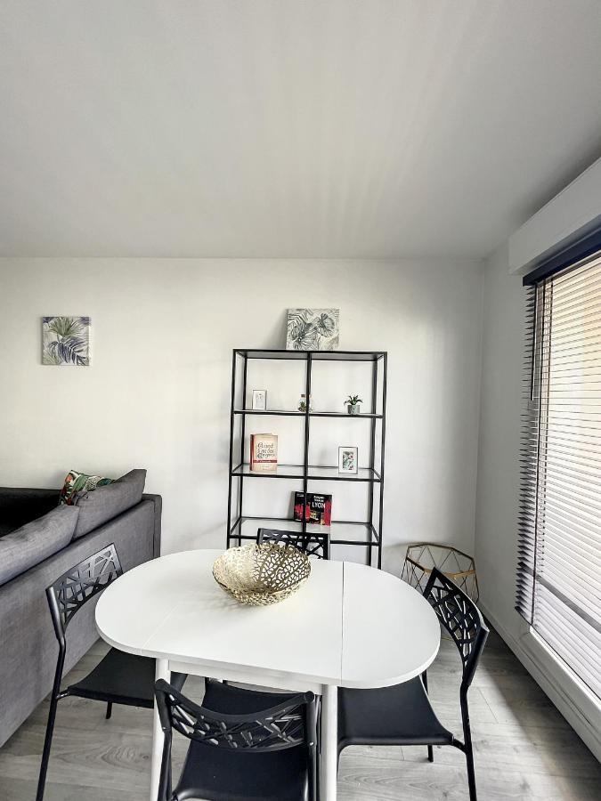 City & Cosy, Lyon Charcot- Wifi - Lave Linge - Balcon - Parking Exteriör bild