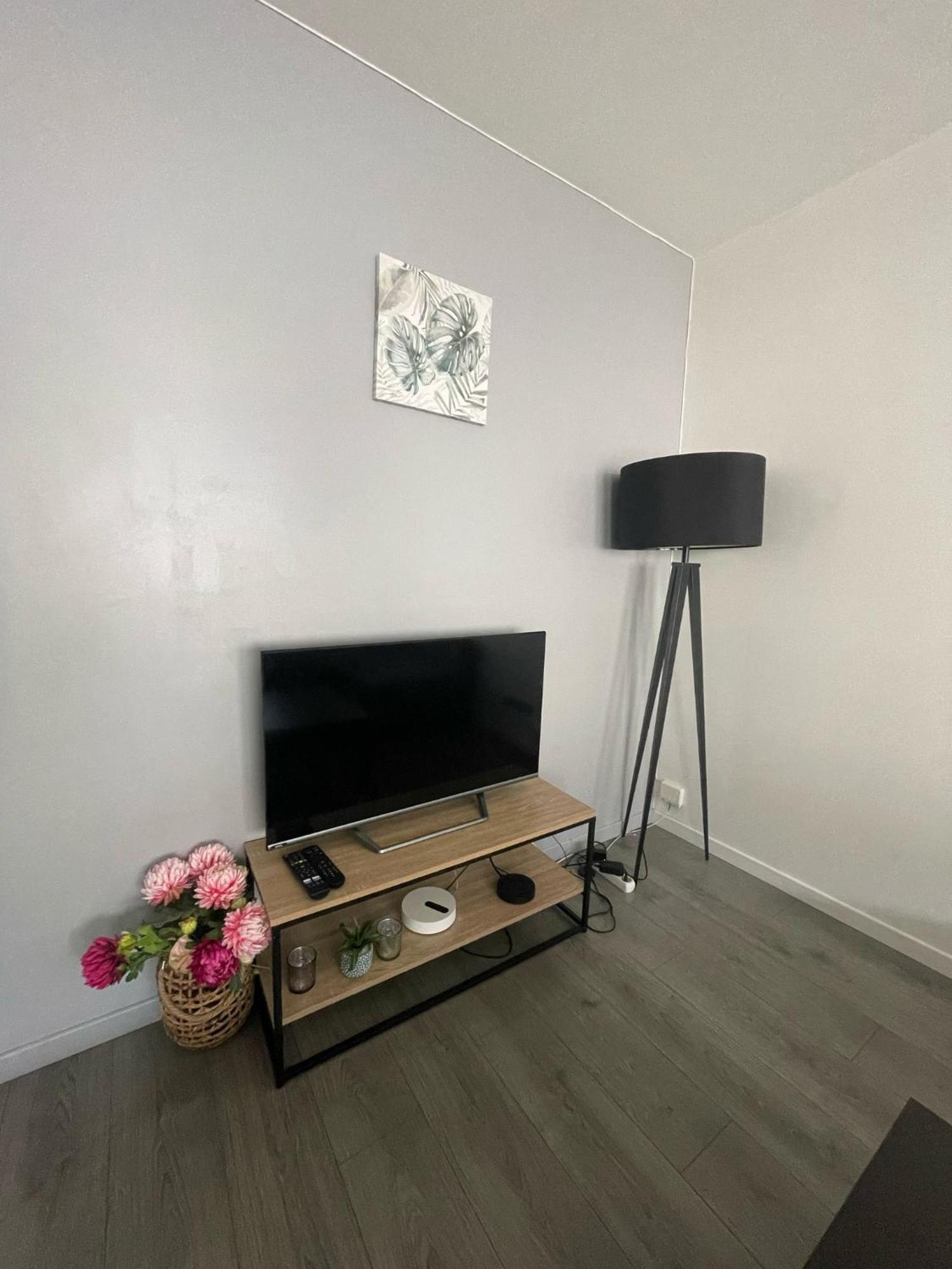 City & Cosy, Lyon Charcot- Wifi - Lave Linge - Balcon - Parking Exteriör bild